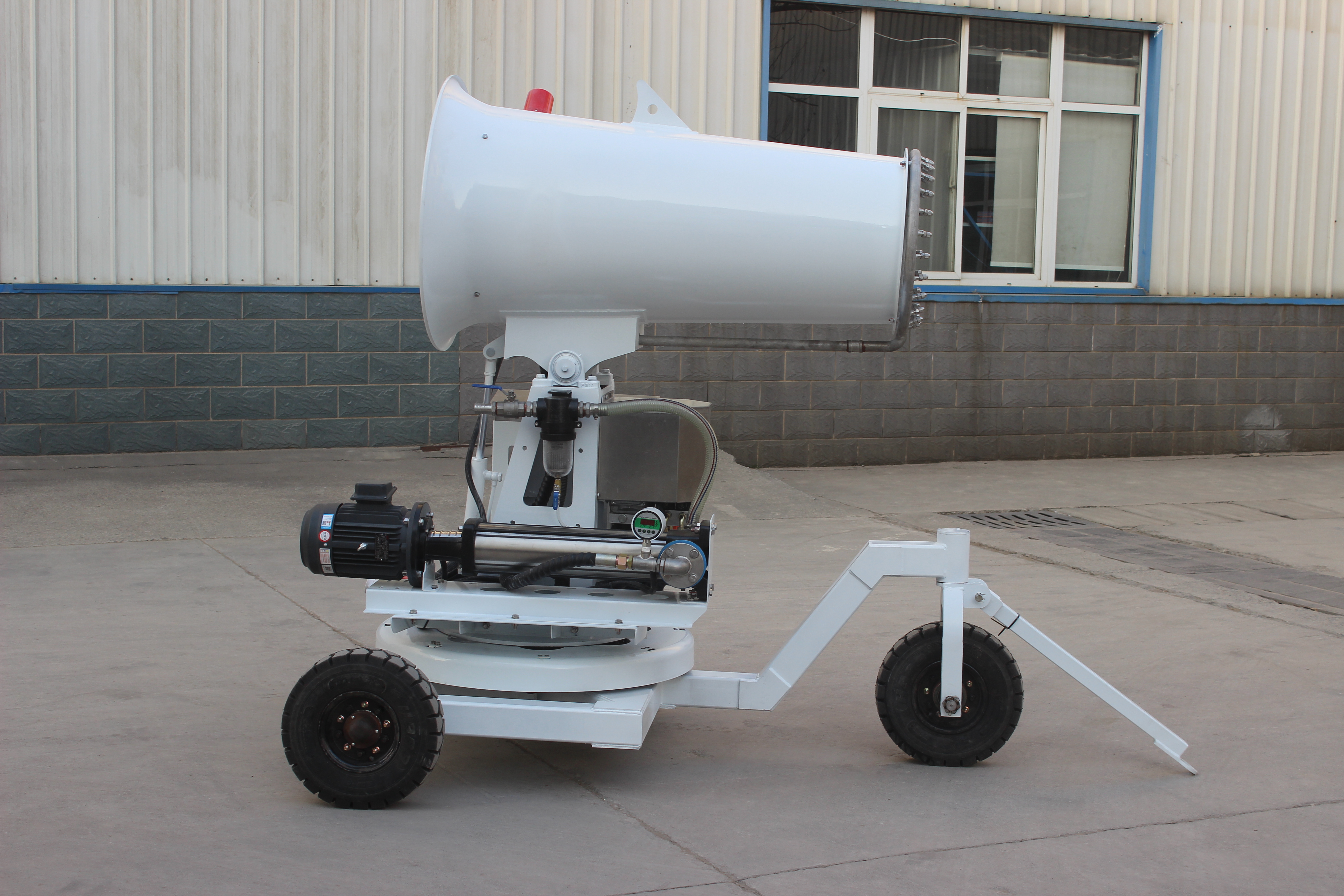 河南鄭通生產(chǎn)的移動霧炮機怎么樣？