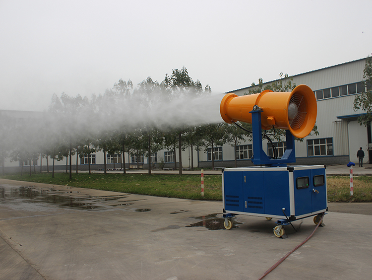 除塵霧炮機好操作嗎？